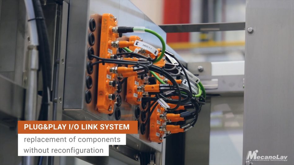 I/O link system of a compact drum parts washer