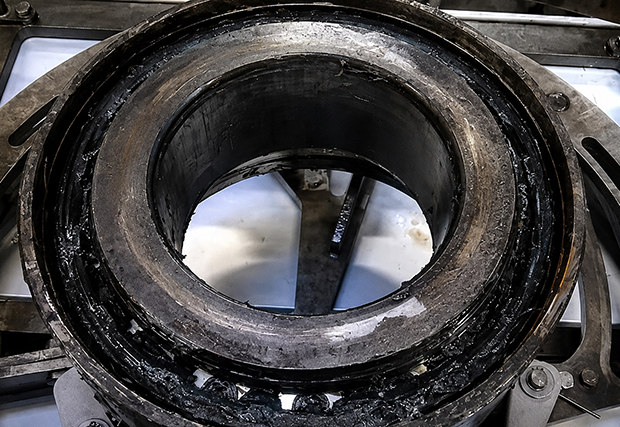 Rolling a train before it is washed by a parts-cleaning machine
