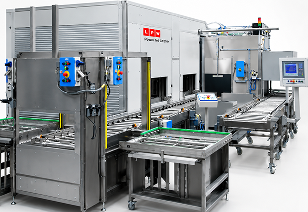 ‘Powerjet’ parts cleaning machine in a multi-chamber version