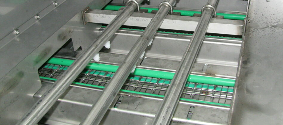 Linear multistage parts washer's details